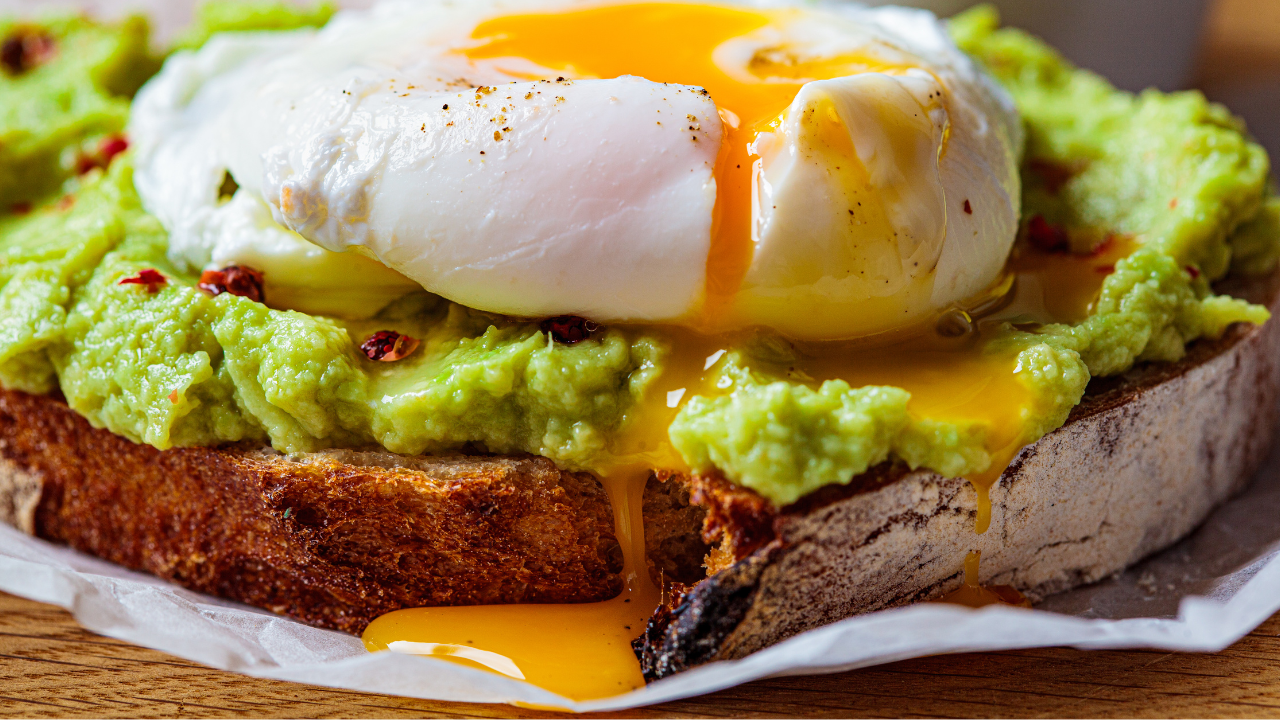 Avocado Toast with Poached Eggs Recipe