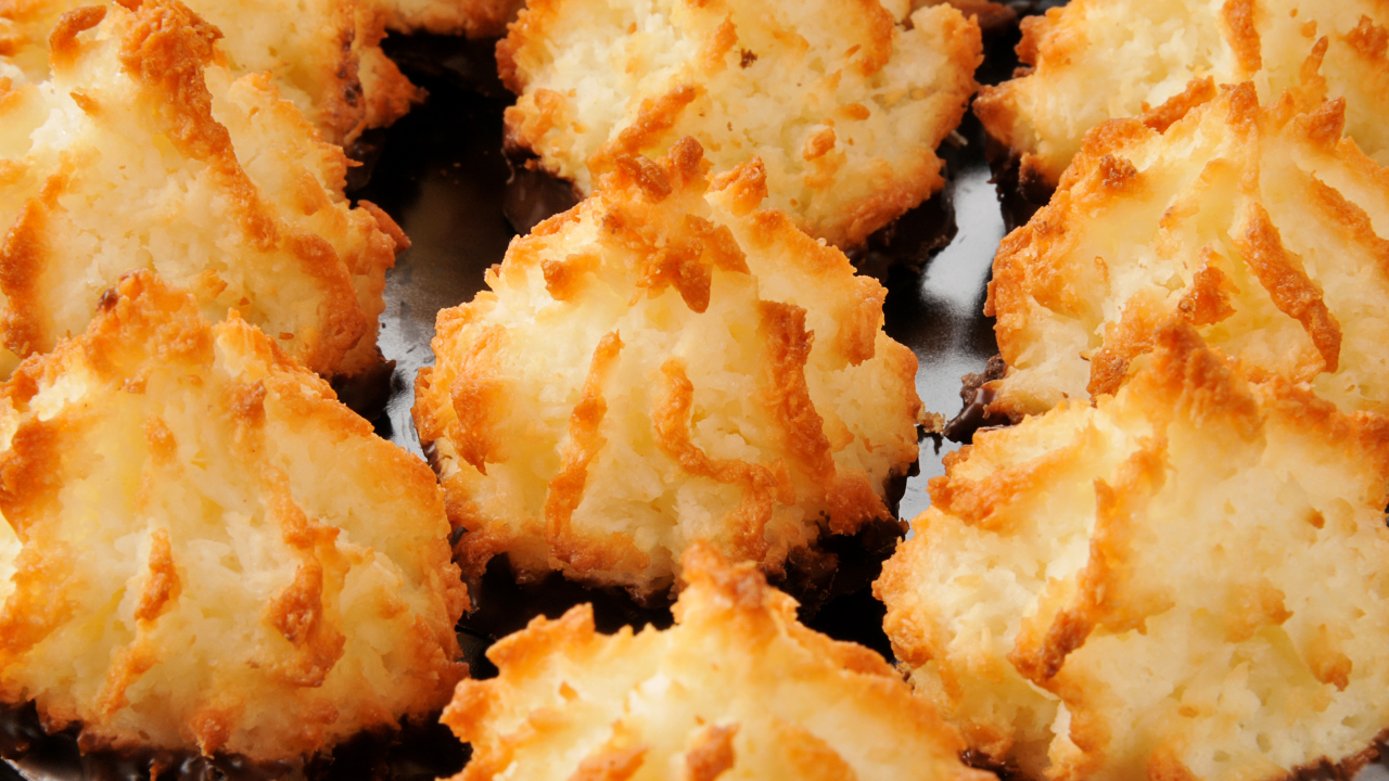 Cannabis-Infused Coconut Macaroon Recipe