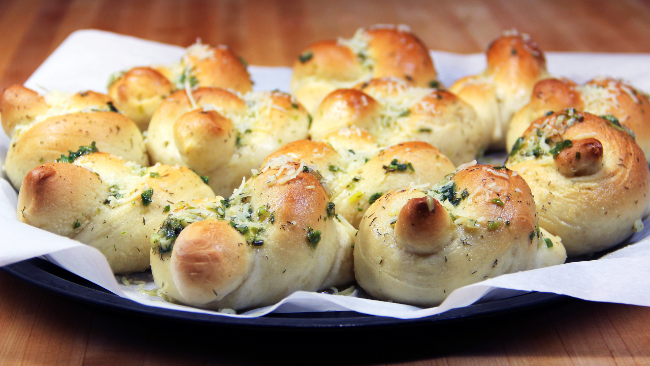 Cannabis-Infused Garlic Knots Recipe